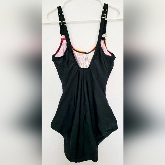 Christina Women's Chic/Vibrant Floral One Piece Swimsuit 12D - Picture 15 of 15